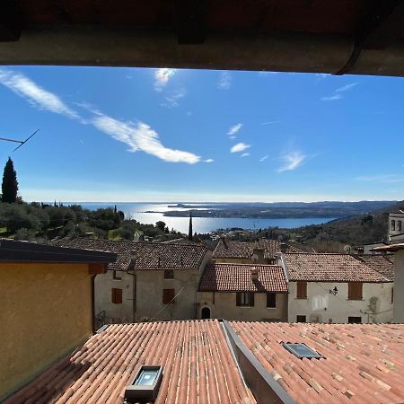 La Casa Di Andrea Apartment Gardone Riviera Bagian luar foto