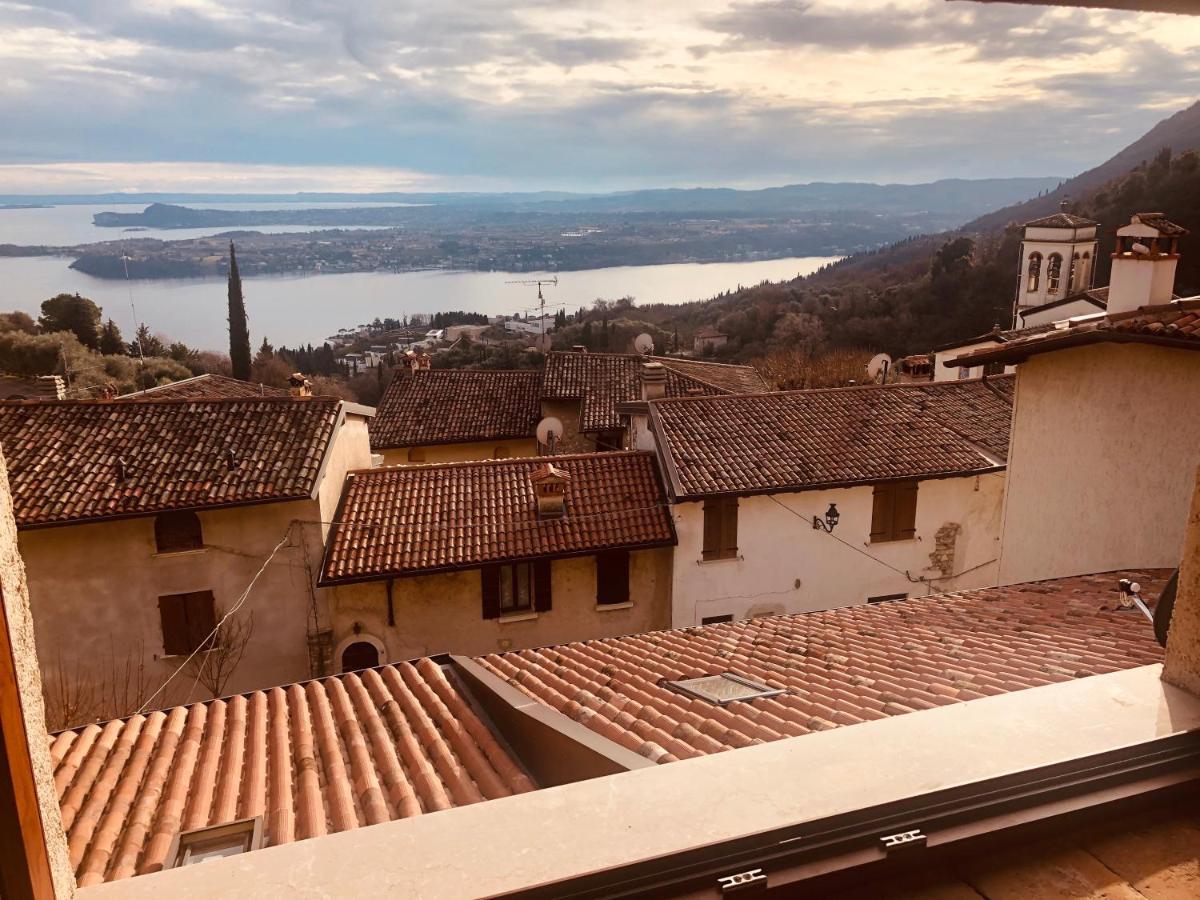 La Casa Di Andrea Apartment Gardone Riviera Bagian luar foto