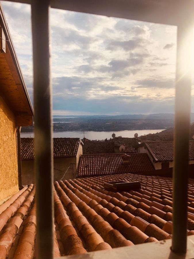 La Casa Di Andrea Apartment Gardone Riviera Bagian luar foto