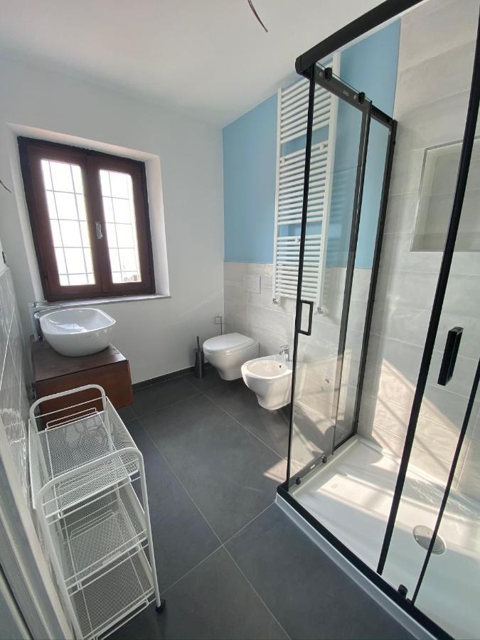 La Casa Di Andrea Apartment Gardone Riviera Bagian luar foto